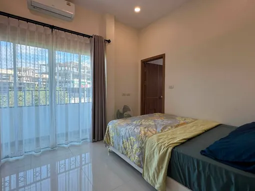 4 Bedroom Pool Villa to Rent in Pattaya photo 14