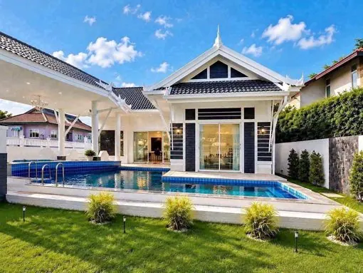 5 Bedroom Pool Villa to Rent in Pattaya