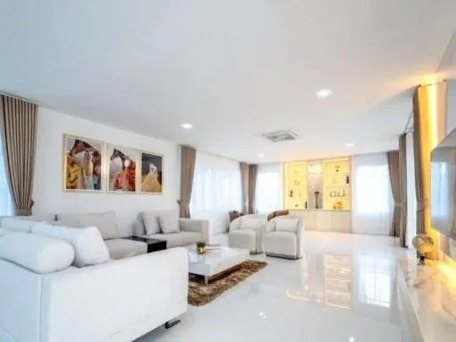 6 Bedroom Bayview Residence Pool Villa photo 16