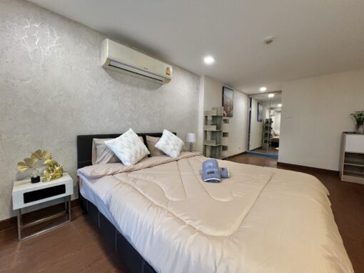 Laguna Beach Resort 2. One Bedroom Loft For Sale photo 4